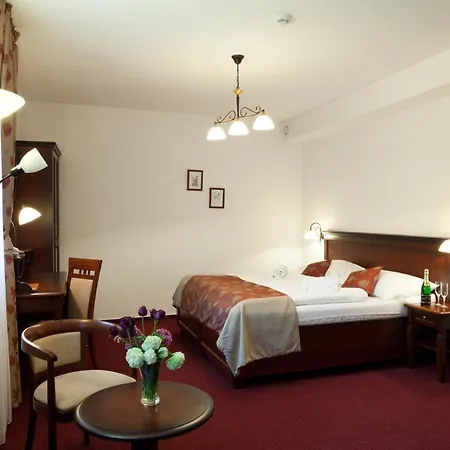 Joseph 1699 Hotel Trebic