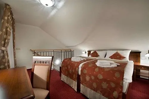 Hotell Joseph 1699 4*
